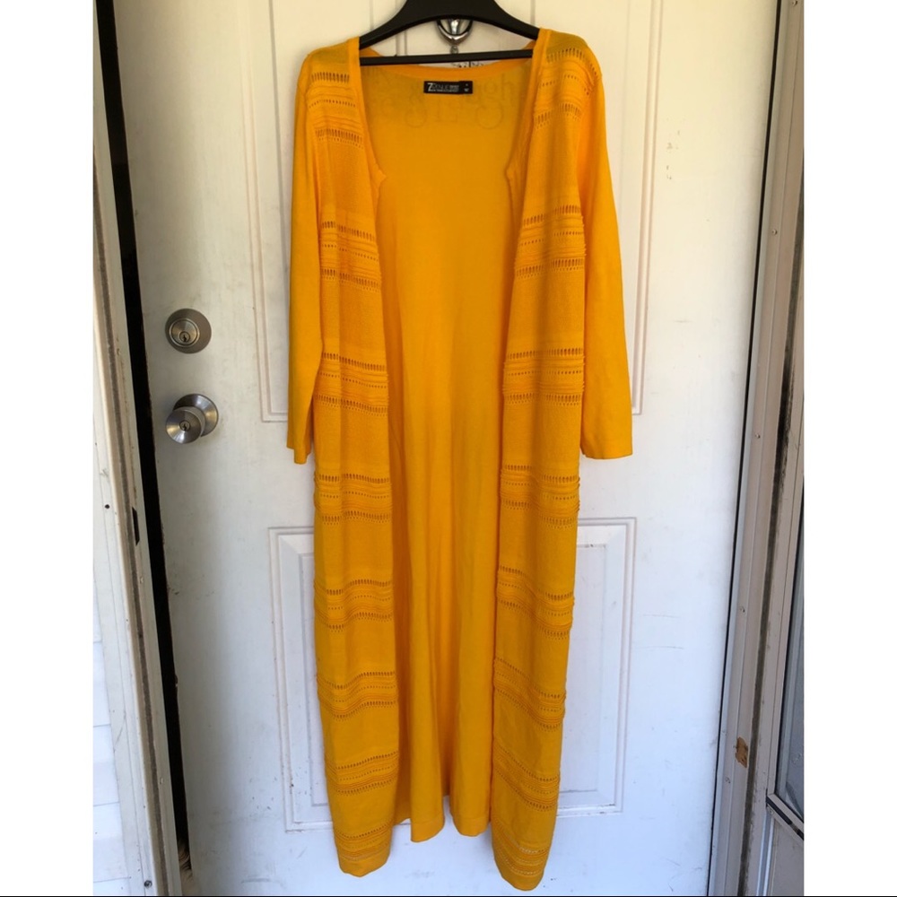 Walking sweater